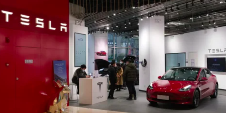 Tesla reactiva contrataciones en México