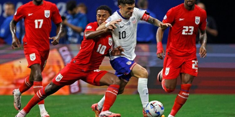 USA cae ante Panamá y complica su calificación en Copa América