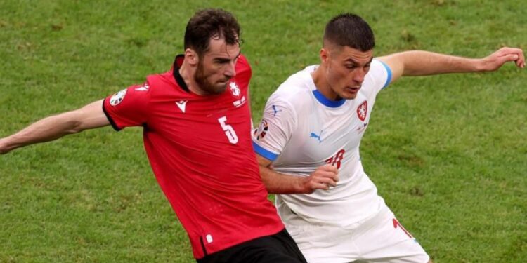 Georgia se niega a irse de la Euro al empatar con los checos