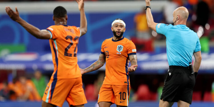 Primer empate a cero en la Euro entre Francia y Países Bajos