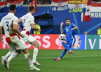 Italia arranca empate a Croacia y clasifica segunda de grupo en Eurocopa