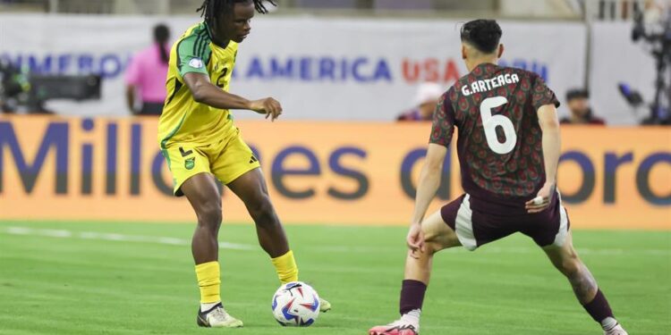 México gana en Copa América pero pierde a su capitán