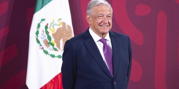 Objetividad con migración, pide AMLO para debate de Biden y Trump