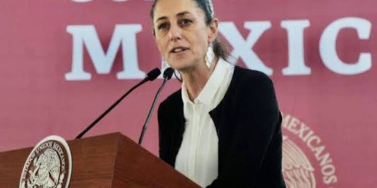 Para platicar, reunión con morenistas y AMLO: Sheinbaum
