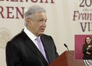 López Obrador lanza condena enérgica al intento de golpe en Bolivia