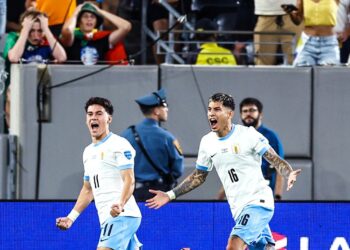 Goliza de escándalo de Uruguay a Bolivia en Copa América
