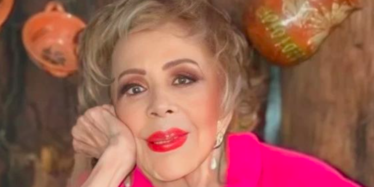 ¿Silvia Pinal quiere que en su funeral le cante Luis Miguel?