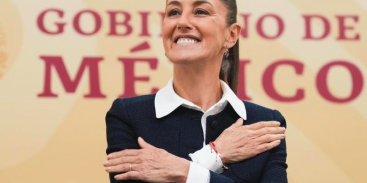 Sheinbaum se reúne con Ramírez de la O, titular de Hacienda