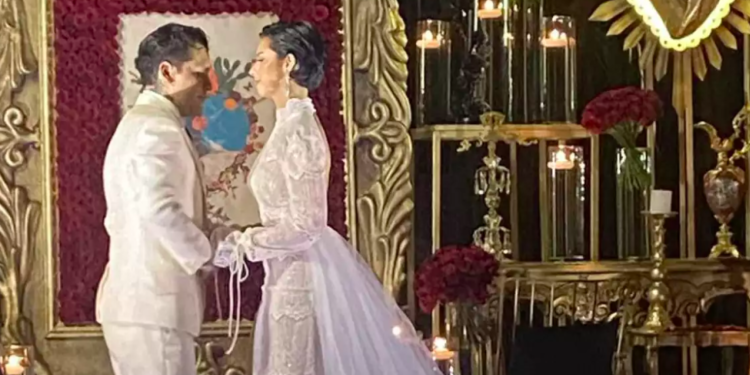 Ángela Aguilar y Christian Nodal se casan