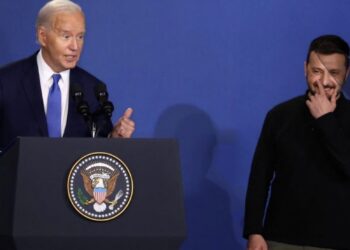 Hizo un ‘Biden’; Presidente de EUA llama Putin a Zelensky