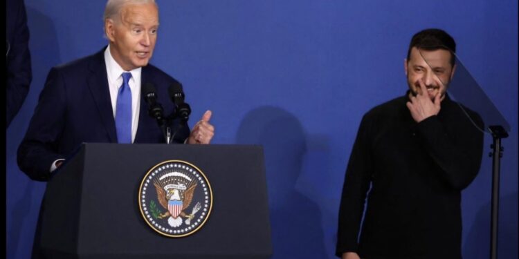 Hizo un ‘Biden’; Presidente de EUA llama Putin a Zelensky