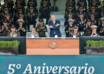 AMLO: Guardia Nacional garantiza paz y seguridad en el país
