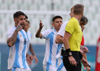Argentina abre Juegos Olímpicos de París 2024 con derrota en futbol