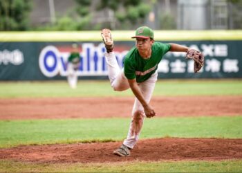 El adolescente mexicano Ezequiel Rivera firma con L.A. Dodgers