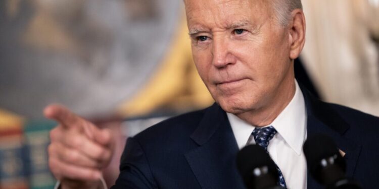 Siguen sumándose voces que piden  a Joe Biden retirar su candidatura peresidencial