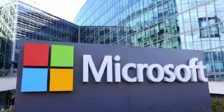 Afectados, más de 8 millones de dispositivos por apagón de Microsoft
