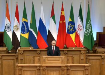 El Kremlin califica de «inaceptables» las decisiones de la cumbre de la OTAN