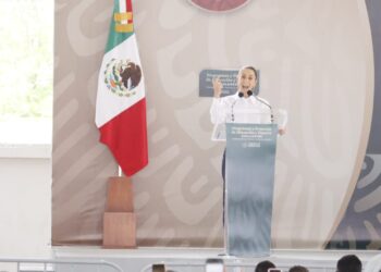 Incremento de apoyos a escuelas públicas y estudiantes: Sheinbaum