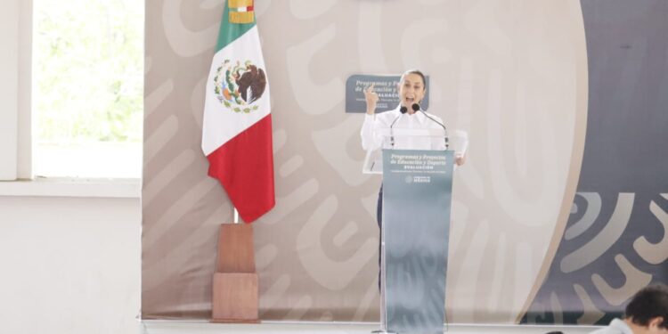 Incremento de apoyos a escuelas públicas y estudiantes: Sheinbaum