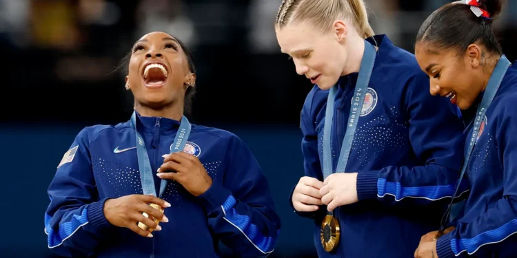 EUA gana el oro en Gimnasia Artística Femenil de París 2024