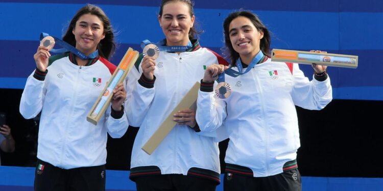 Equipo femenil de México gana el bronce en Tiro con Arco de París 2024