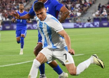 Argentina cae ante Francia en futbol varonil de París 2024 y es eliminada