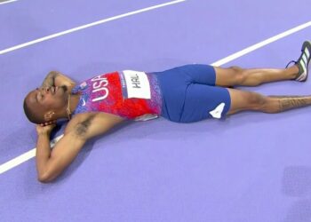 Quincy Hall gana el oro en los 200 metros planos de París 2024