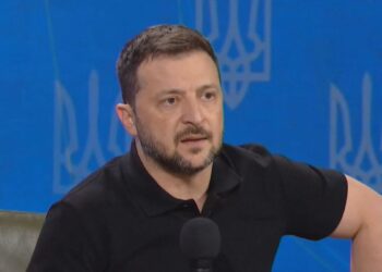 Ucrania enfrenta situación «súmamente difícil» en el este: Zelenski