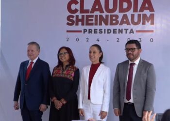 Claudia Sheinbaum suma a Arturo Zaldivar a su gabinete
