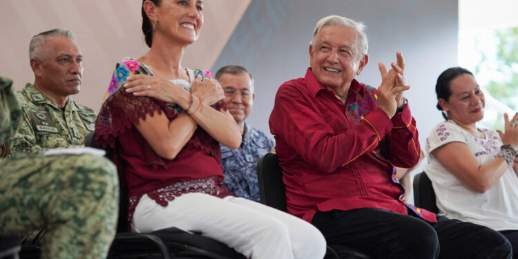 Fortalece al turismo obras en inmediaciones del Tren Maya: AMLO