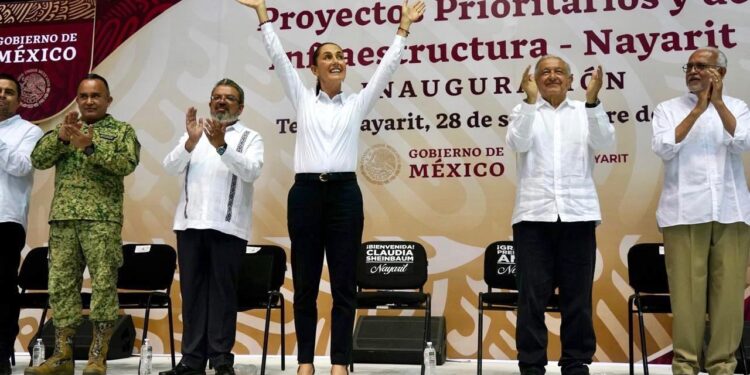 AMLO destaca reformas constitucionales a dos días de dejar la Presidencia