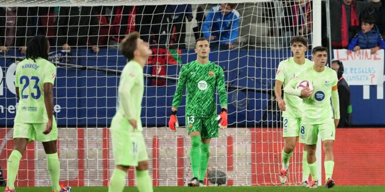 Barcelona pierde el invicto tras goleada del Osasuna