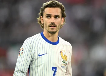 El histórico francés Antoine Griezmann se retiró de la selección