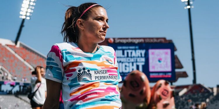 Se retira la futbolista estadounidense Alex Morgan a los 35 años
