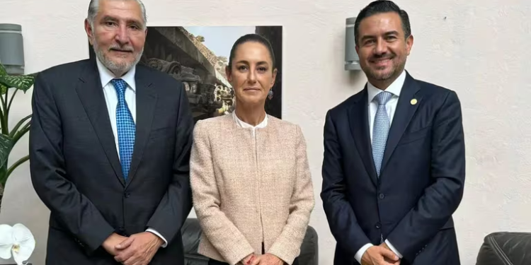 Se reúnen Claudia Sheinbaum y Miguel Yunes Márquez
