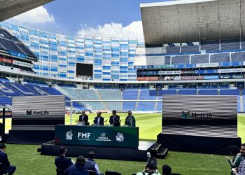 Hay puertas abiertas para el Tri a Vela y Ochoa: «Vasco» Aguirre