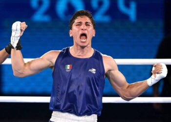 Marco Verde se vuelve boxeador profesional con Canelo Team