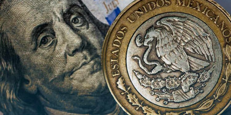 Peso se debilita ante próximos datos sobre inflación