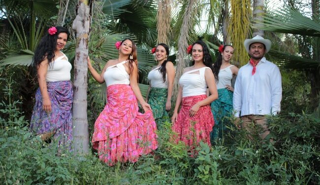 El Colectivo Dos Raíces Danza Fusión reinterpreta la memoria corporal y cultura de la afrodescendencia