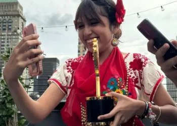 Estudiante de Veracruz gana premio internacional por desarrollo de Inteligencia Artificial