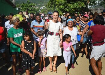 Acapulco y Oaxaca recibirán apoyo millonario tras huracán: Claudia Sheinbaum