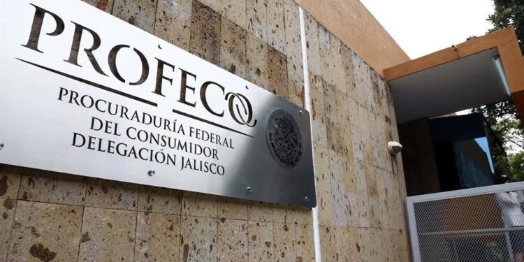 Orienta la Profeco a los consumidores en la presentación de quejas