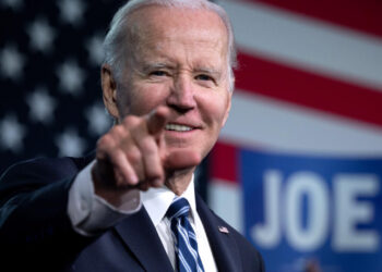 Kremlin acusa a Biden de obstaculizar los planes de Trump para la paz en Ucrania