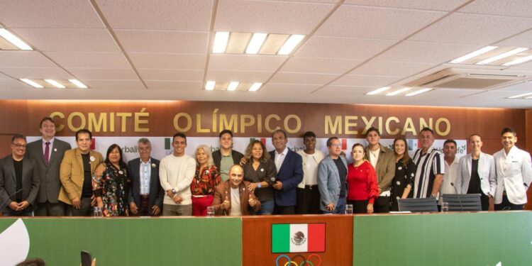 Medallistas de París 2024 ganan el Premio Nacional del Deporte