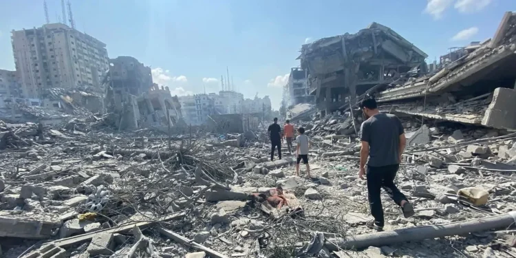 Israel viola reglas de guerra en Gaza aplicadas desde hace más de un siglo