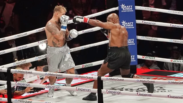 Jake Paul apalea a Mike Tyson en una pelea singular