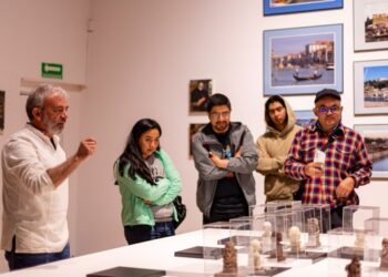 El público podrá conocer la obra de César Martínez durante las visitas guiadas a La idea y la odisea en Ex Teresa Arte Actual