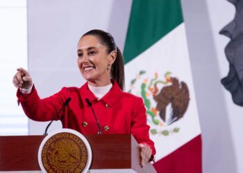 Sheinbaum presenta programa de apoyo para las y los mexicanos en Estados Unidos