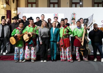 Sheinbaum presenta el Himno Migrante en homenaje a las y los paisanos que viven en EEUU