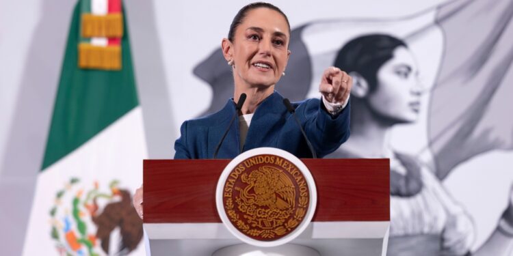 El objetivo de la reforma a la Ley del Infonavit es erradicar la corrupción y hacer vivienda social: Sheinbaum